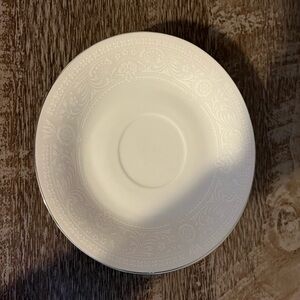 Cielo Porcelain Floral Embossed Saucer 6" White Round Dinnerware Set of Four